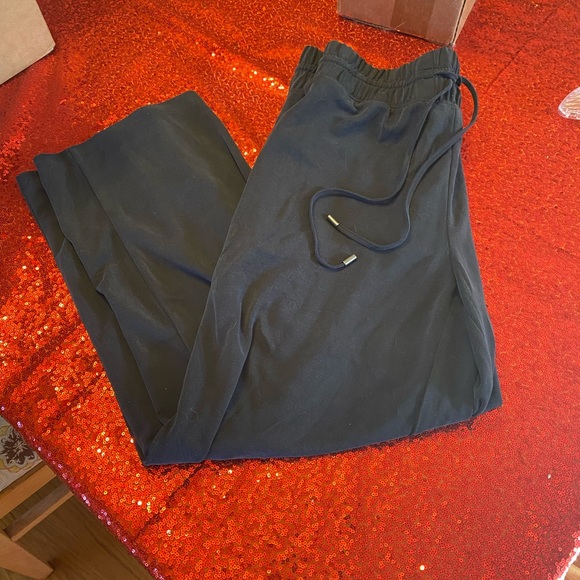 Lou & Grey drawstring pant - Picture 6 of 9